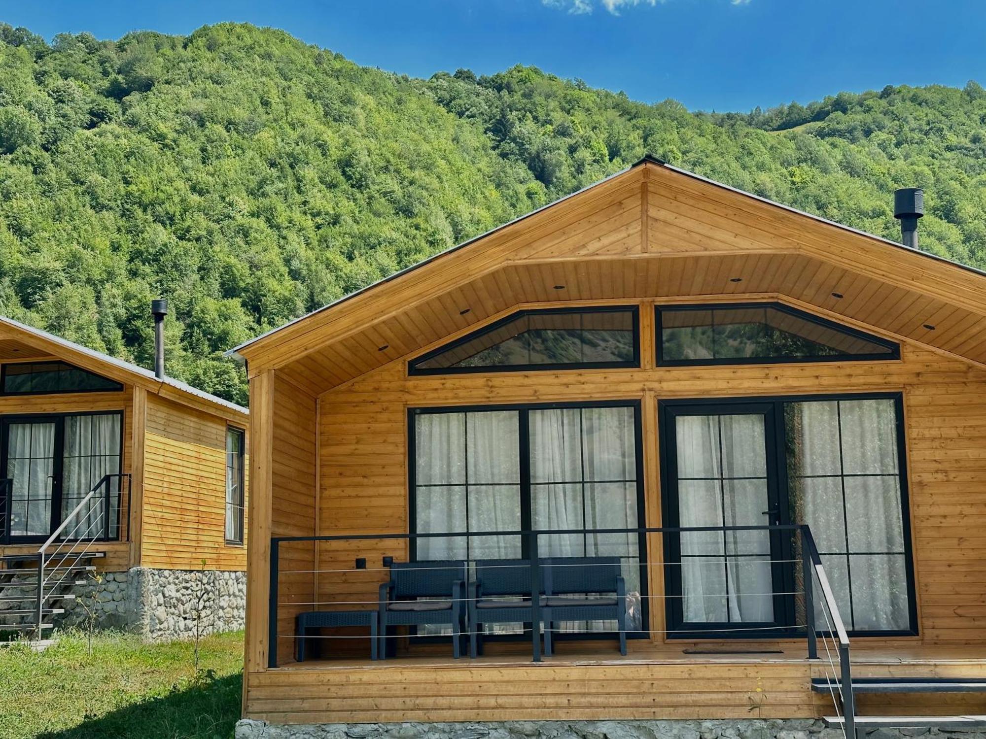 Mestia Villas Extérieur photo