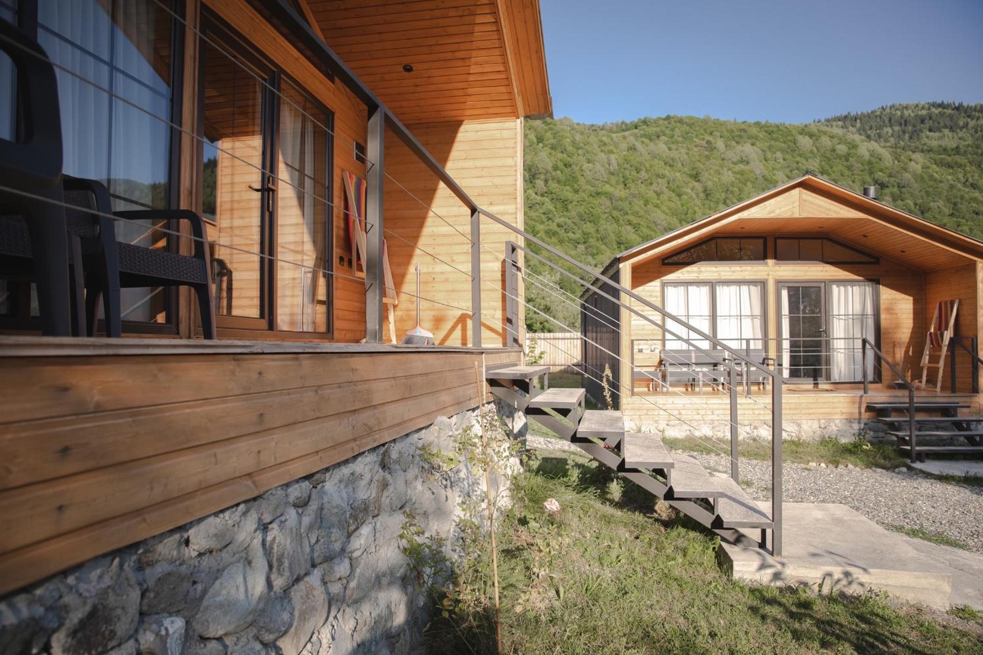 Mestia Villas Extérieur photo