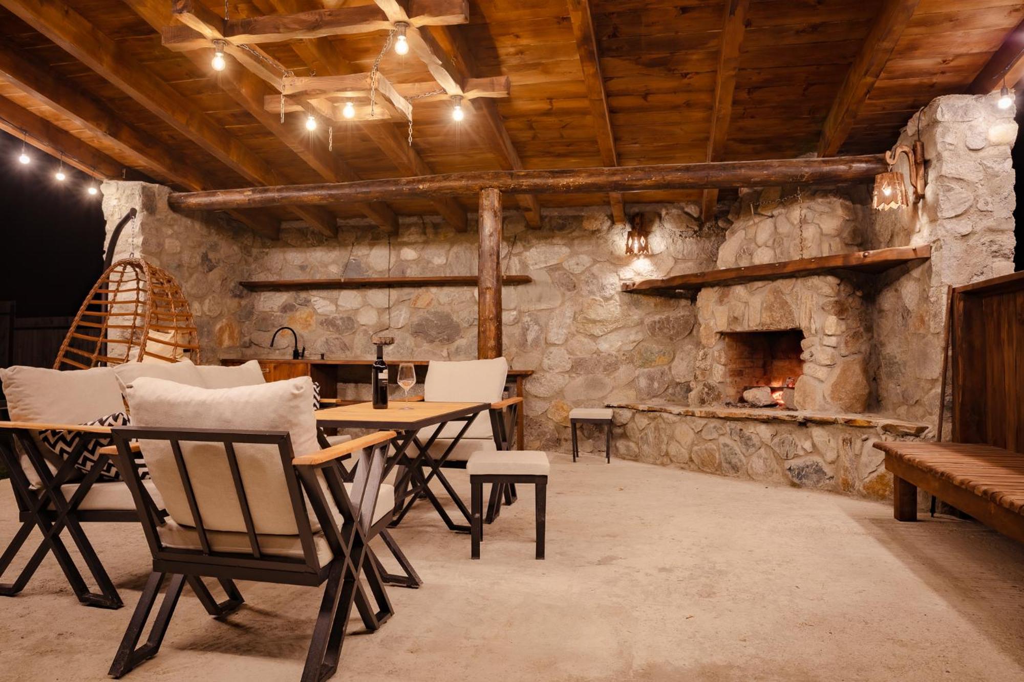 Mestia Villas Extérieur photo
