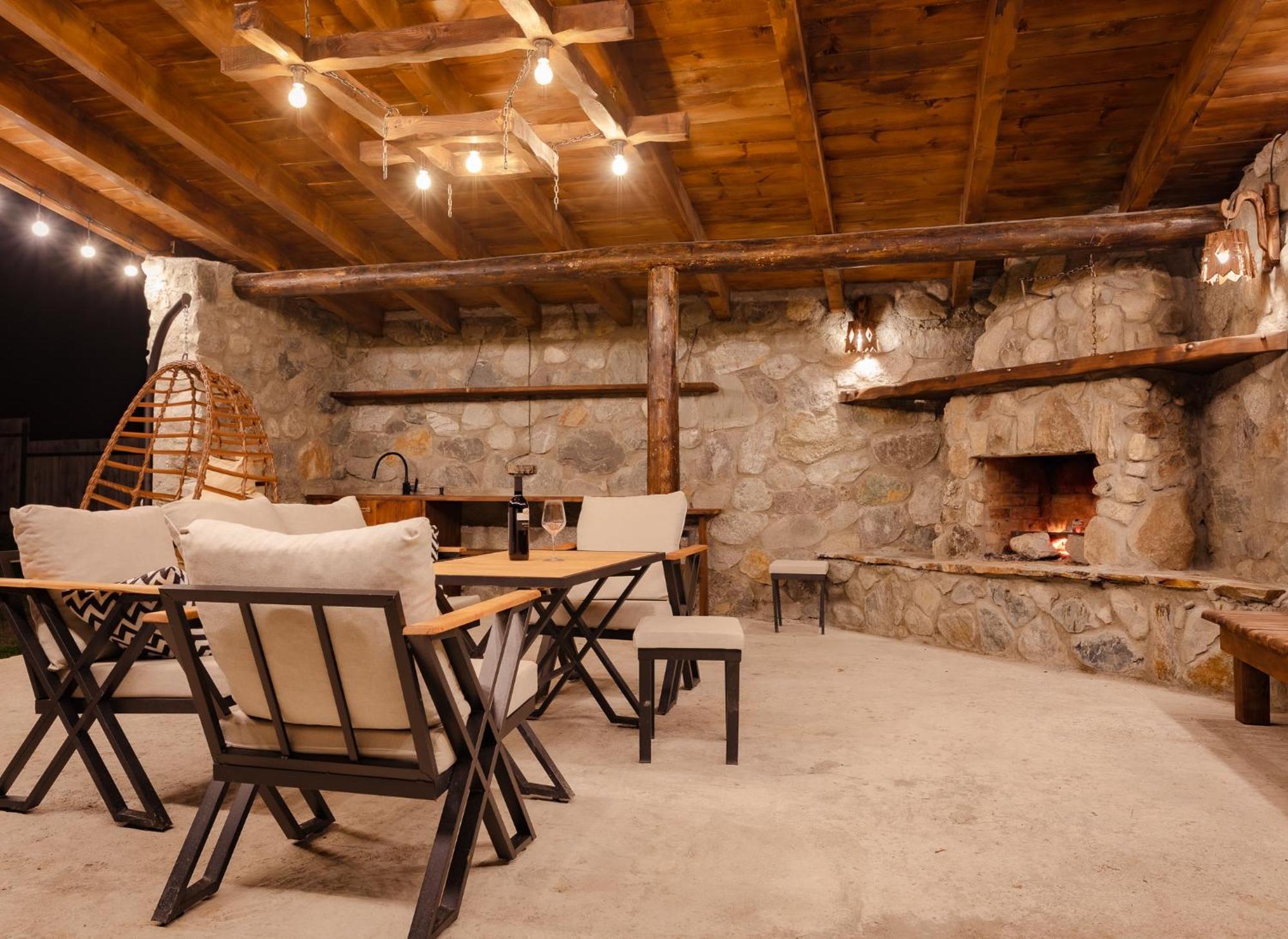 Mestia Villas Extérieur photo