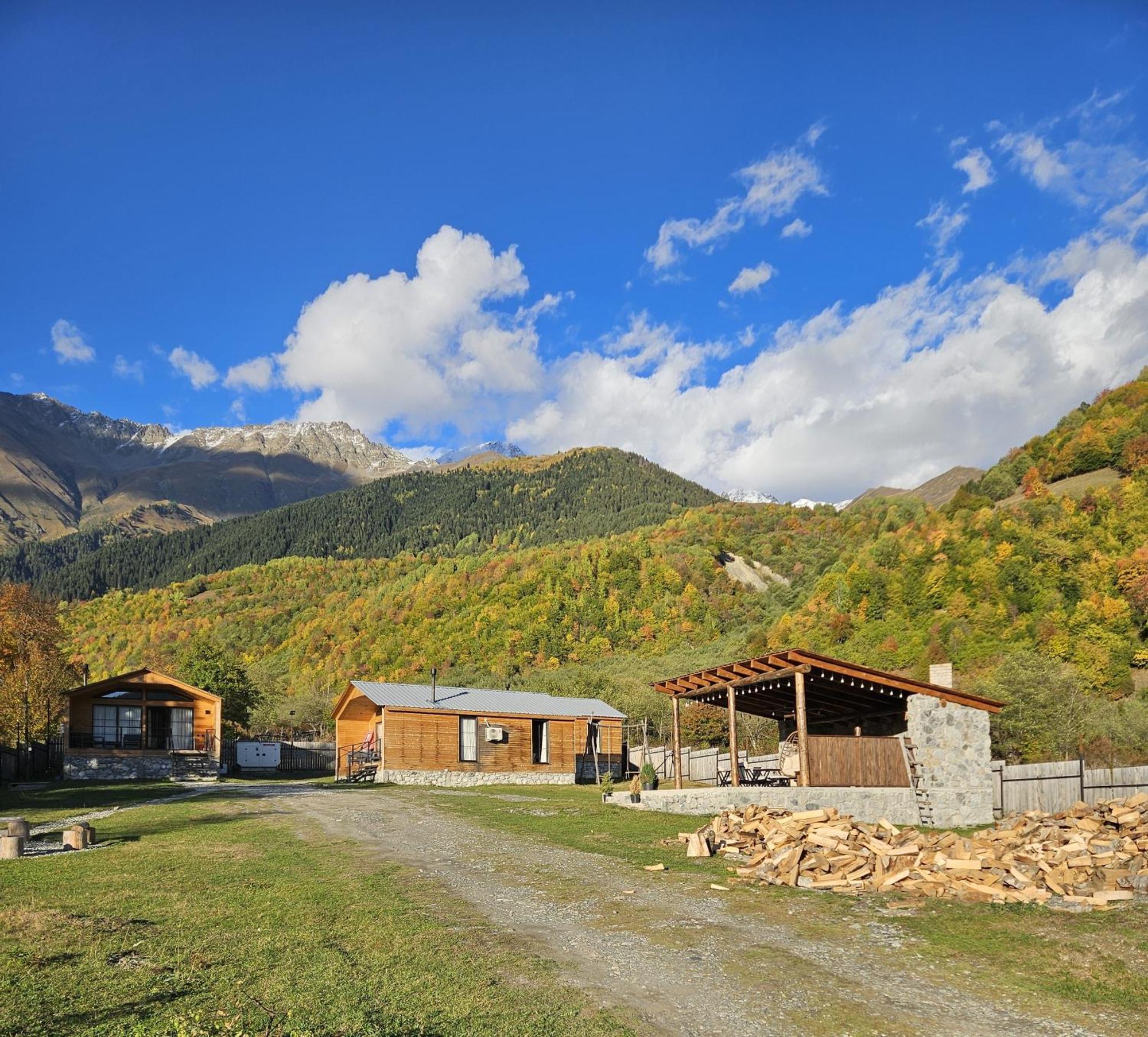 Mestia Villas Extérieur photo